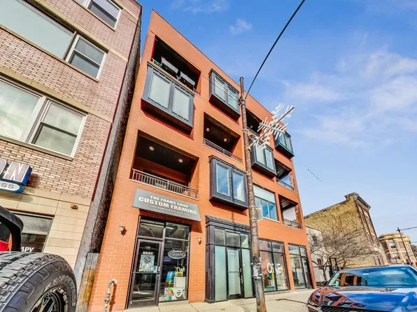 2214 W North Ave Unit 202, Chicago, IL 60647