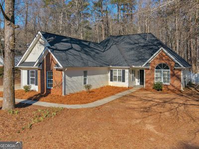 60 Elmwood Dr, Sharpsburg, GA, 30277