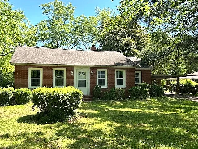 Building Photo - 4219 Cedar Ave