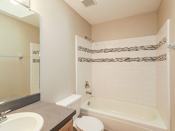 4th image of 5451 Pergran Ct