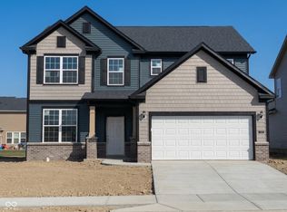 3371 Churchill Ln, Whitestown, IN 46075