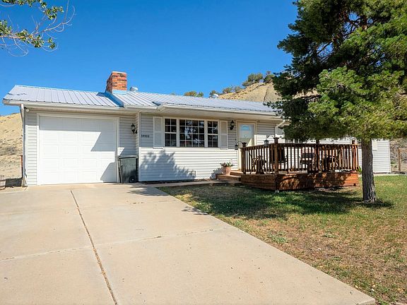 3rd image of 39955 Cottonwood Creek Rd