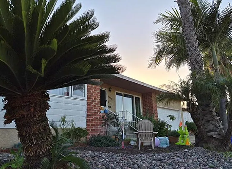 6683 Julie St — Photo 18