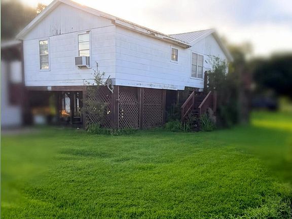 2nd image of 9512 Longside Rd