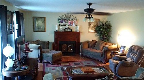 5th image of 4668 Cynthia Ln