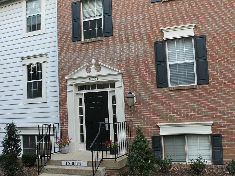 1st image of 12008 Golf Ridge Ct APT 201