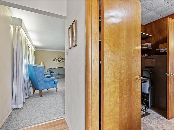 2nd image of 2349 Elm Dr