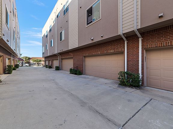 3rd image of 101 Decker Ct #603