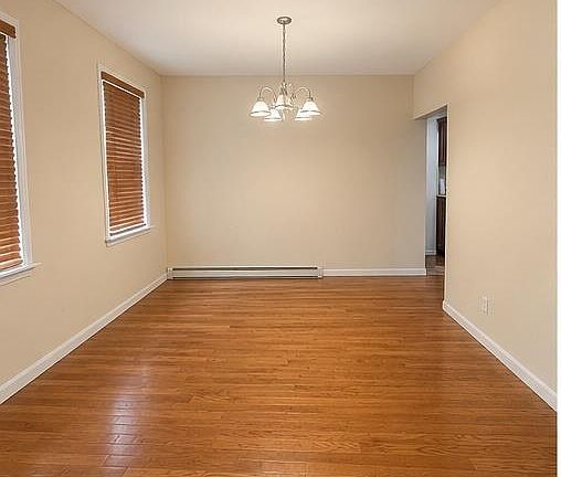 4th image of 18 Elizabeth Court