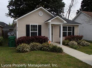 226 Blue Pool Dr, Valdosta, GA 31602