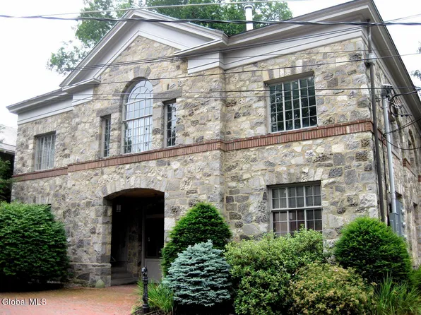 14 Talford Place UNIT 1, Saratoga Springs, NY 12866