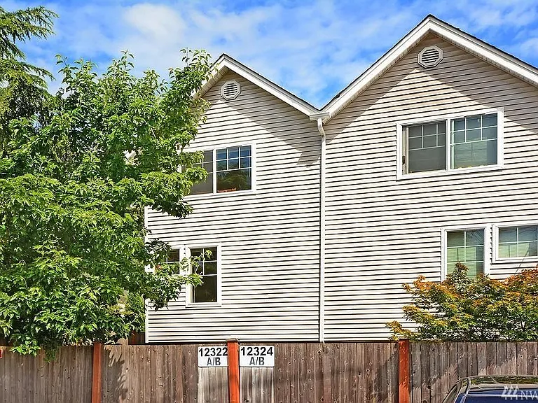 12324 33rd Ave NE #A — Photo 1