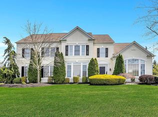 16 Stillwell Ct, Hamilton, NJ 08690