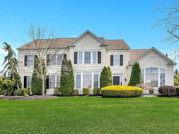 16 Stillwell Ct, Hamilton, NJ 08690