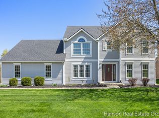 1716 Riva Ridge Dr SE, Kentwood, MI 49546