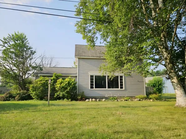 6038 Cass City Rd, Cass City, MI 48726