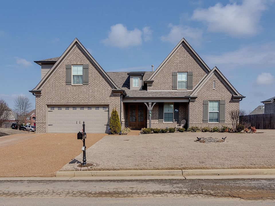 1st image of 135 Chesnut Ridge Dr