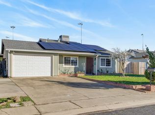 4355 Evelyn Dr, Olivehurst, CA 95961