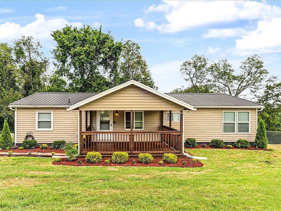 1st image of 137 Pam Dr