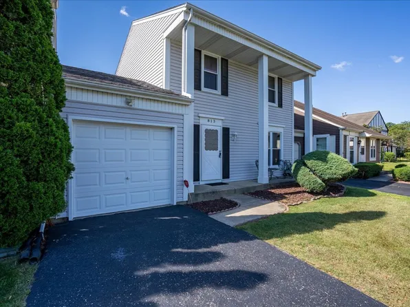 813 74th St, Downers Grove, IL 60516