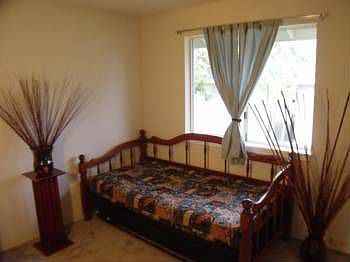 2nd image of 685 Meakanu Ln APT 1001