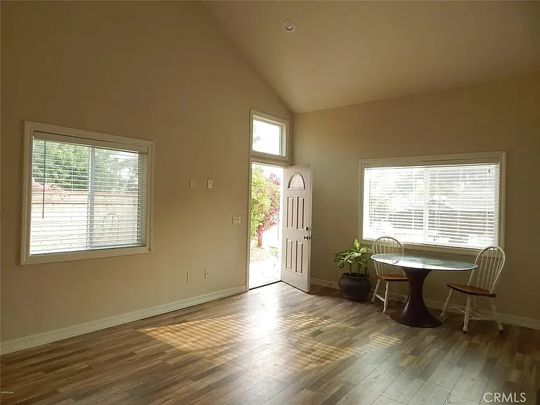 3028 Wauneta St — Photo 8