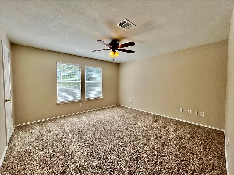 2200 Lookout Ln — Photo 14