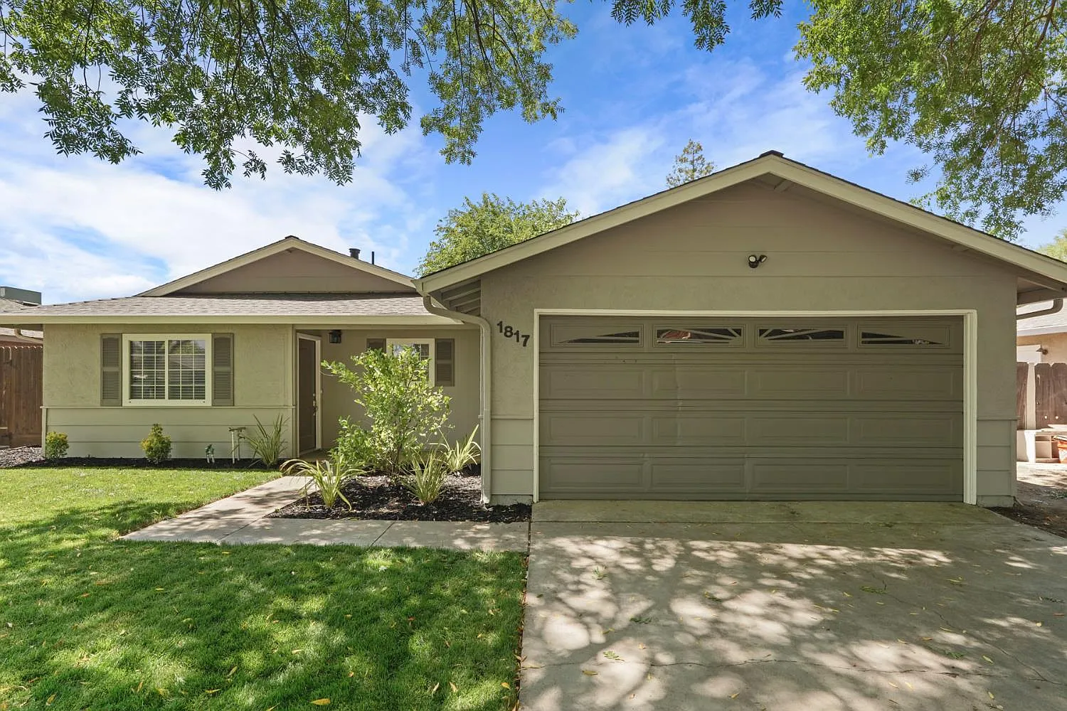 1817 Ronald Ct photo 1