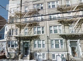 433 Kennedy Blvd APT 31, Bayonne, NJ 07002