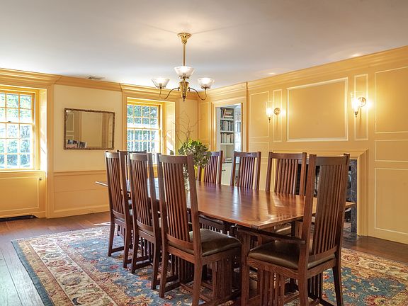 166 West Norwalk Road