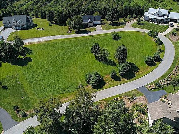 2nd image of 323 Eagles Eye Dr #22-23