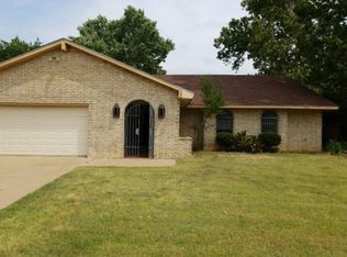 1913 Waverly Dr, Duncan, OK 73533