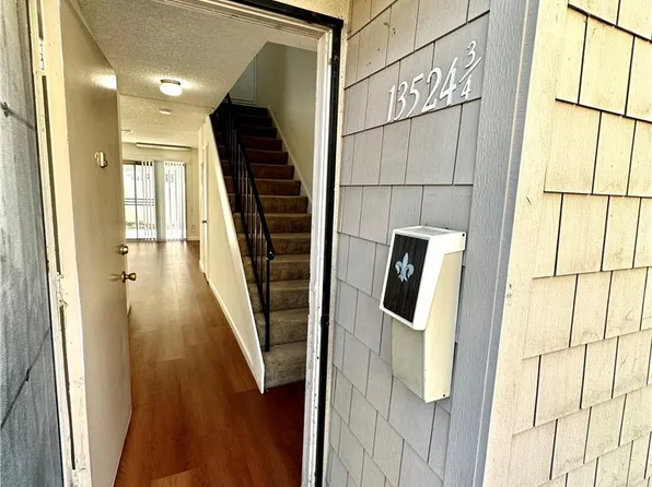 13524 3/4 Village Dr, Cerritos, CA 90703