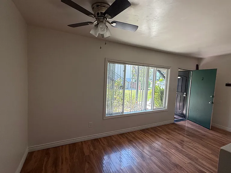 141 N Lewis St #2 — Photo 5