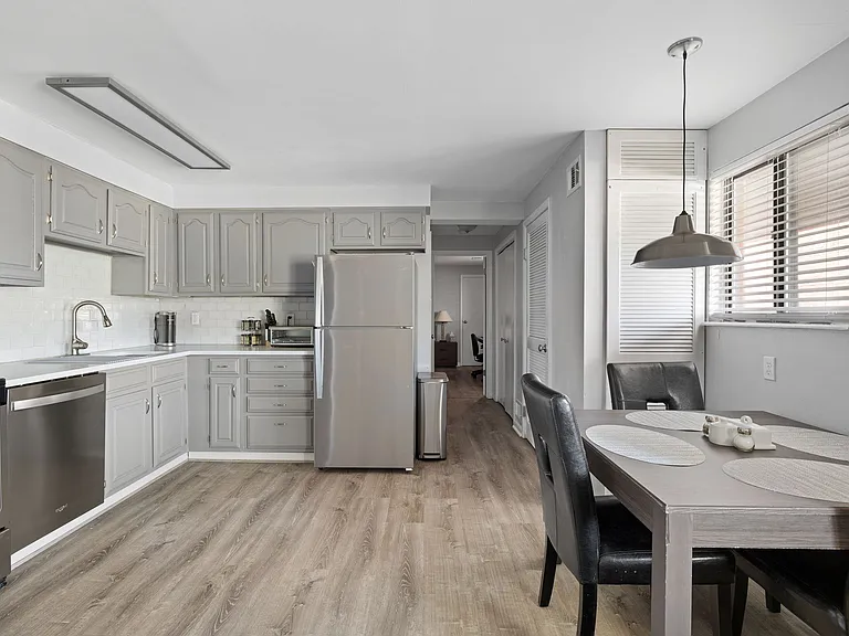 1115 Mary Ann St #1117-2 — Photo 1