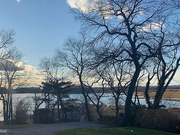 161 Crabtree #161 Quincy (Squantum) Unit Photo 2