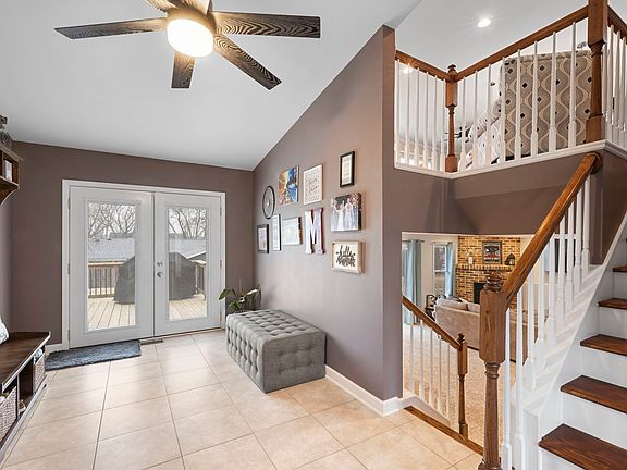 2nd image of 1345 Blair Ln