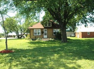 17008 Ness Rd, Parsons, KS 67357