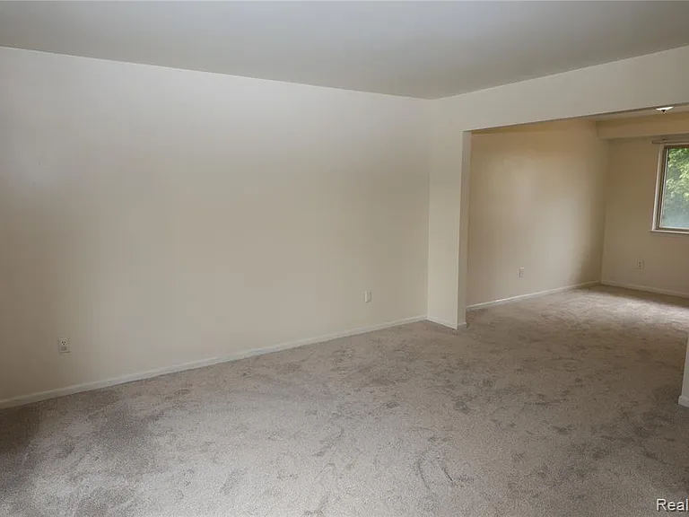 3361 Milcroft Ct — Photo 19