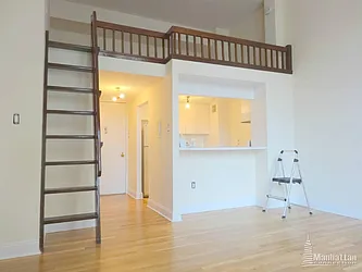 Rented by Manhattan Connection