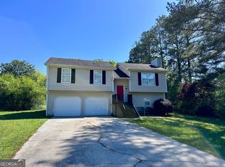 940 S Lassetter Cir, Villa Rica, GA 30180