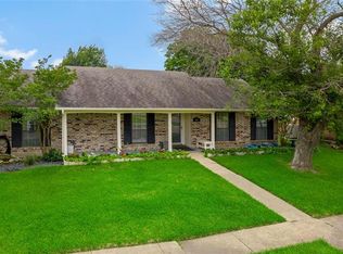 614 Granada Dr, Garland, TX 75043