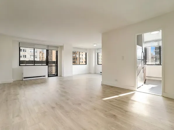 200 E 33rd St APT 21I, New York, NY 10016