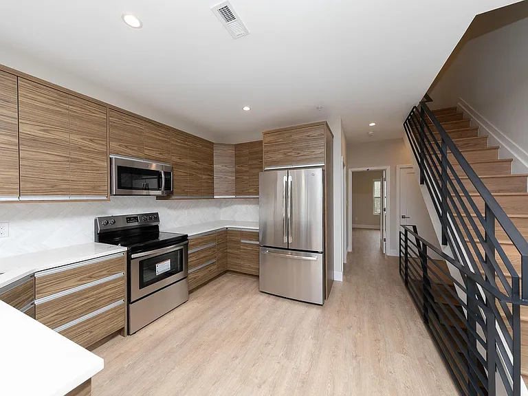 1622 S 20th St #B — Photo 13