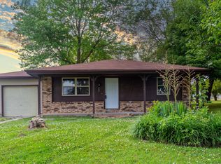 205 Kennedy Ave, Clever, MO 65631