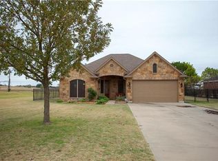 103 Bobolink Dr, Bastrop, TX 78602