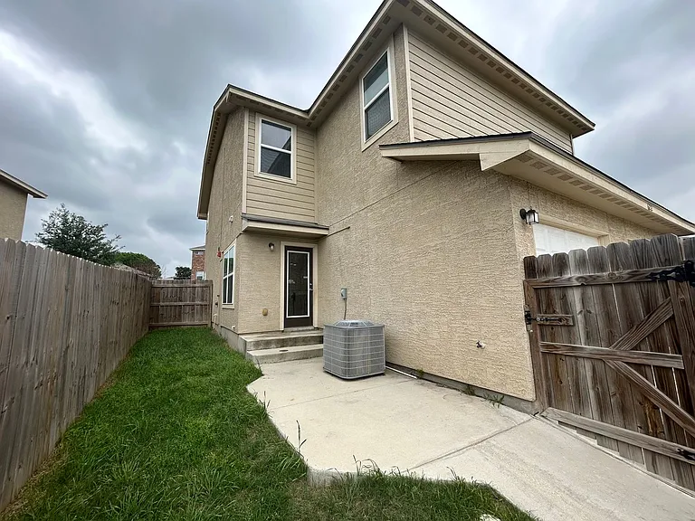 622 Meadow Arbor Ln — Photo 26