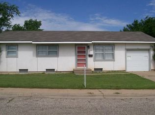 2735 Palm St, Amarillo, TX 79107