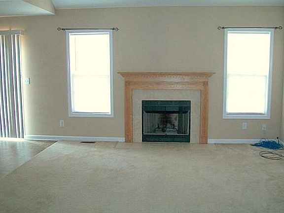 4th image of 2570 Centerstone Cir