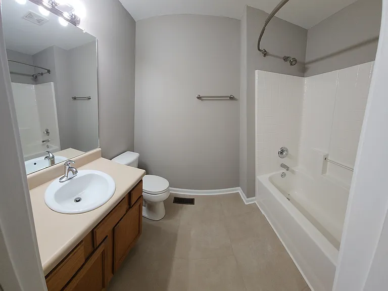 1603 Cassville Rd NW — Photo 9